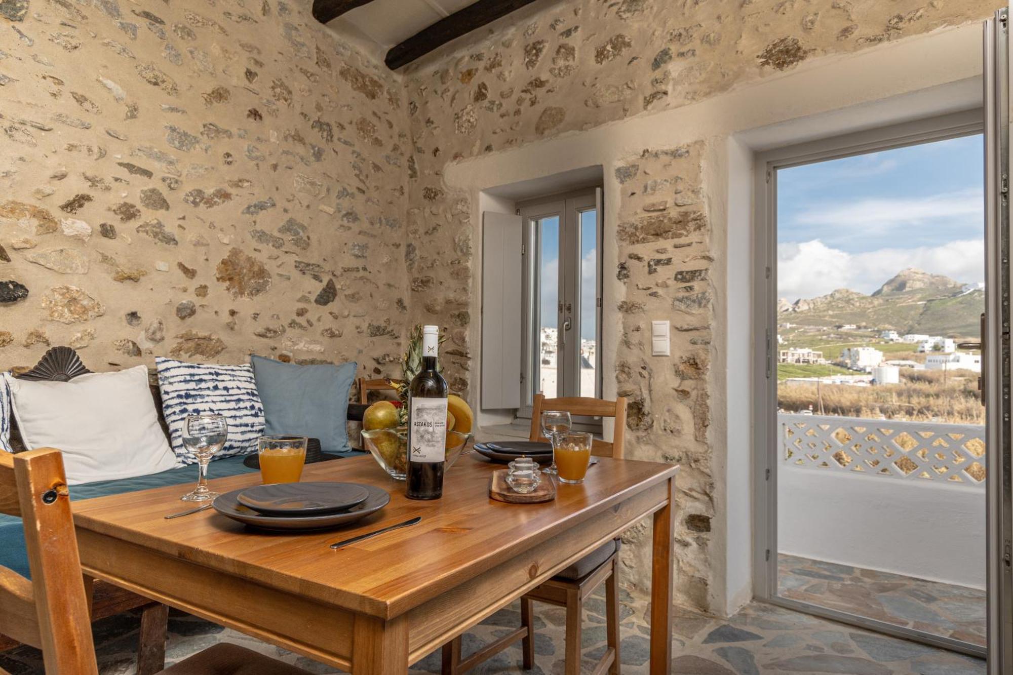The White Stone House Apartment Naxos City Екстериор снимка
